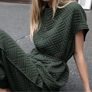 NWOT Zara quilted top